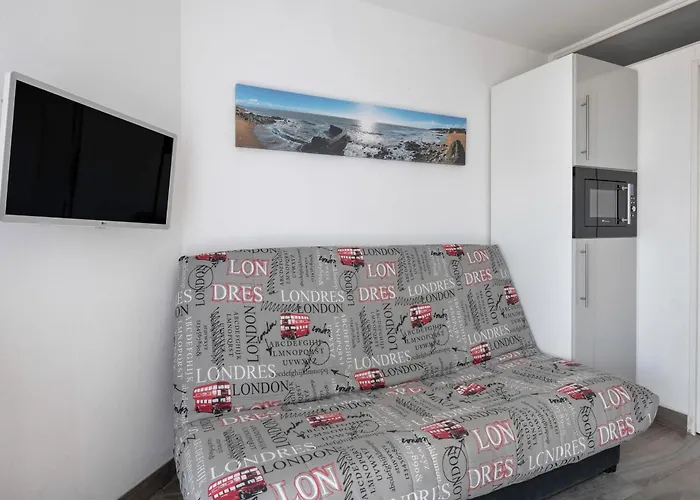 Avec Terrasse Et Vue - 30m De La *